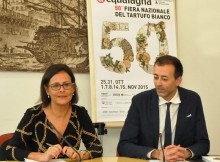 L'assessore regionale Casini e il sindaco  Pierotti in conferenza stampa
