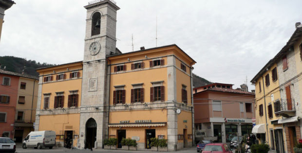 Panoramica del municipio di Cantiano