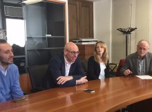 Nella foto l'assessore Locchi, il sindaco Presciutti, l'avvocato Sepioni e il presidente Acu Mancinelli